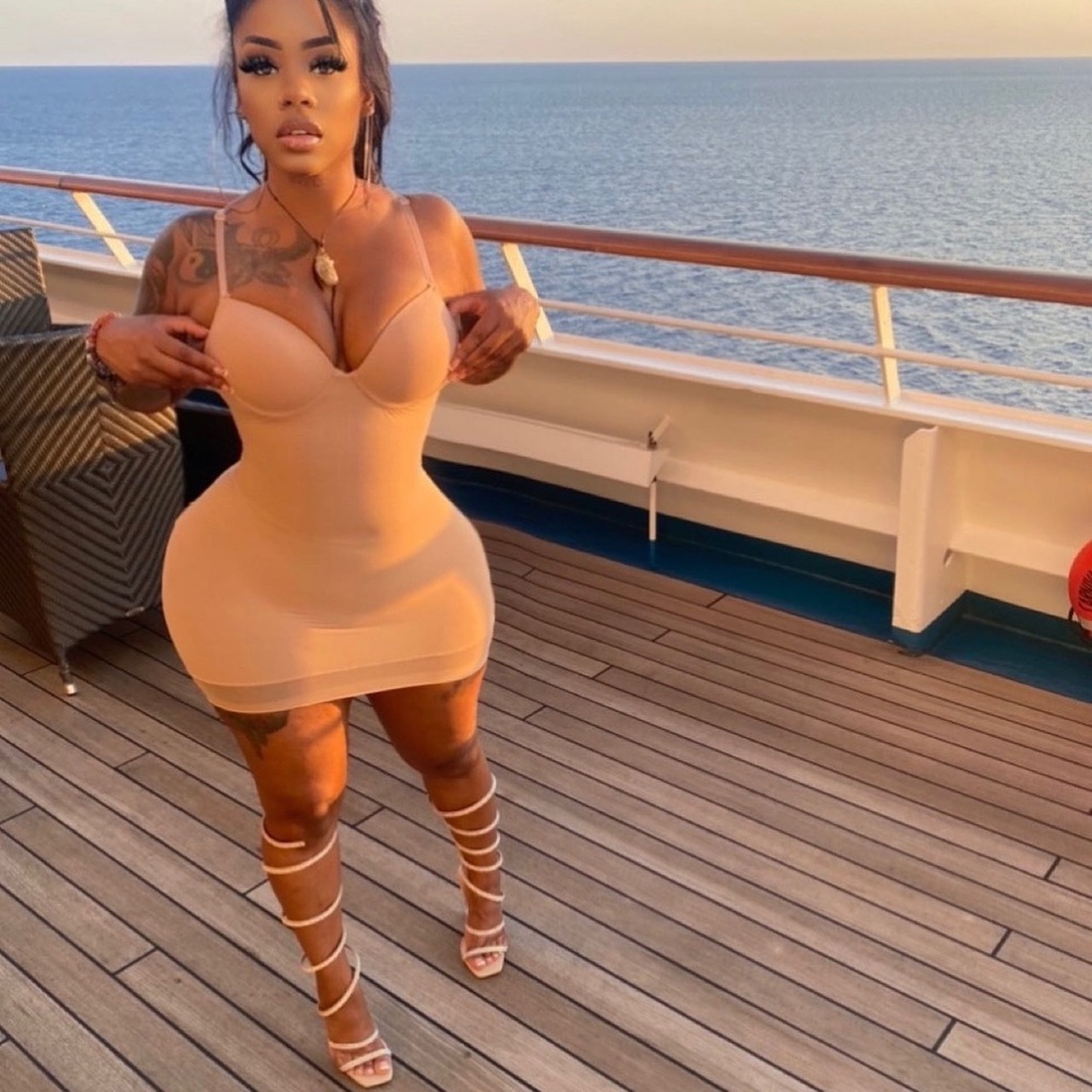 Slick freakem dress